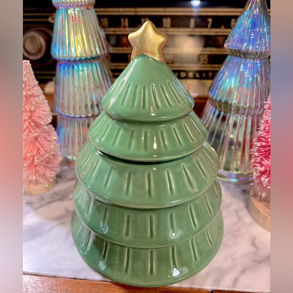 ✨NEW🎄Target Bullseye Playground 2023 Green Christmas Tree Cookie Candy Jar🍫 - Picture 2 of 8